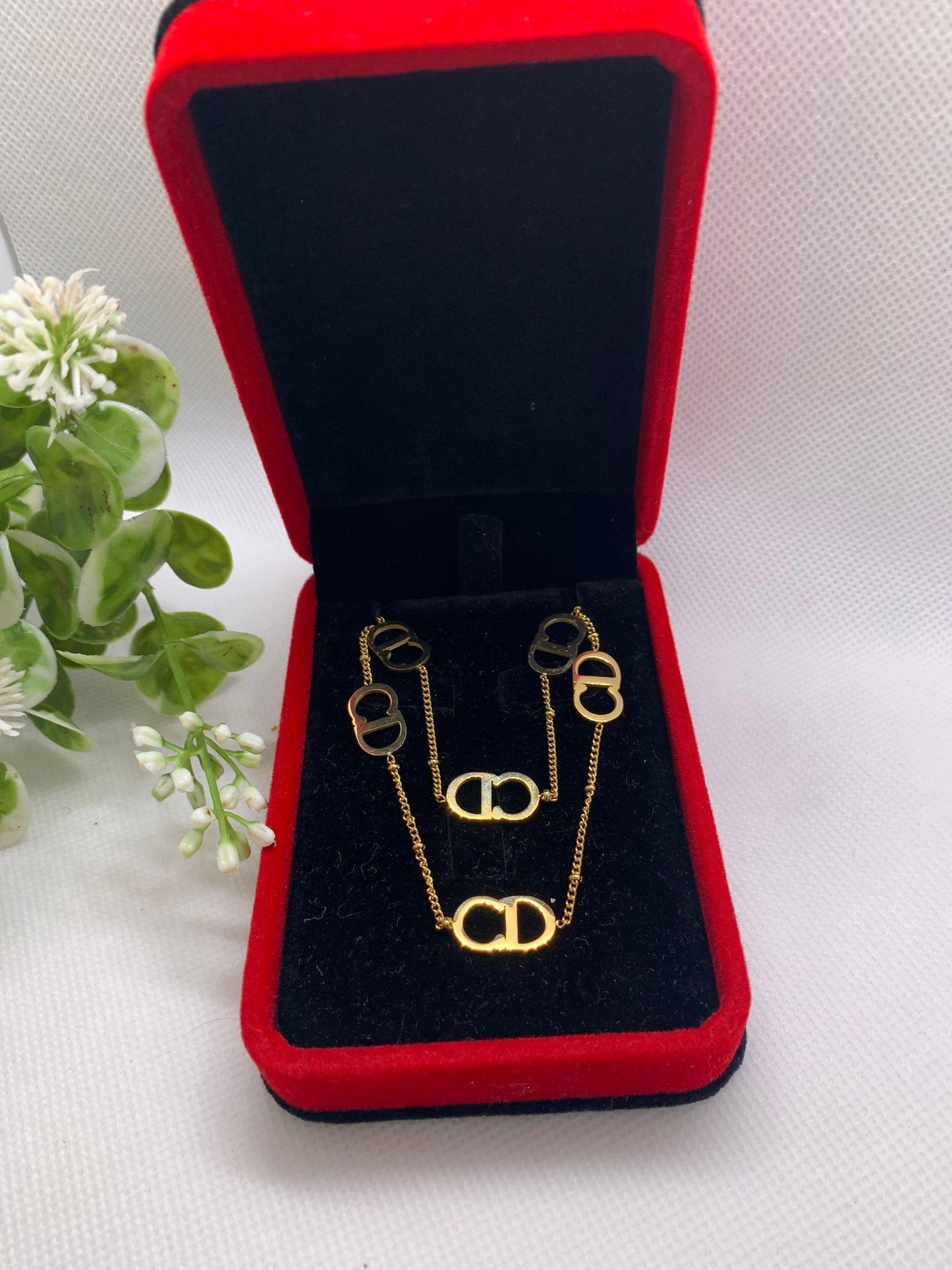 ✨ Ensemble Collier & Gourmette Dorés – Élégance Moderne ✨