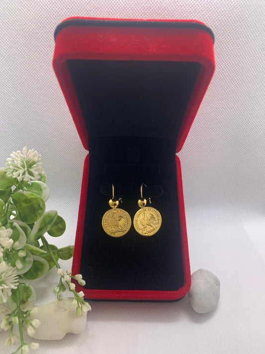 ✨ Boucles d’oreilles pièce dorée – Élégance intemporelle ✨