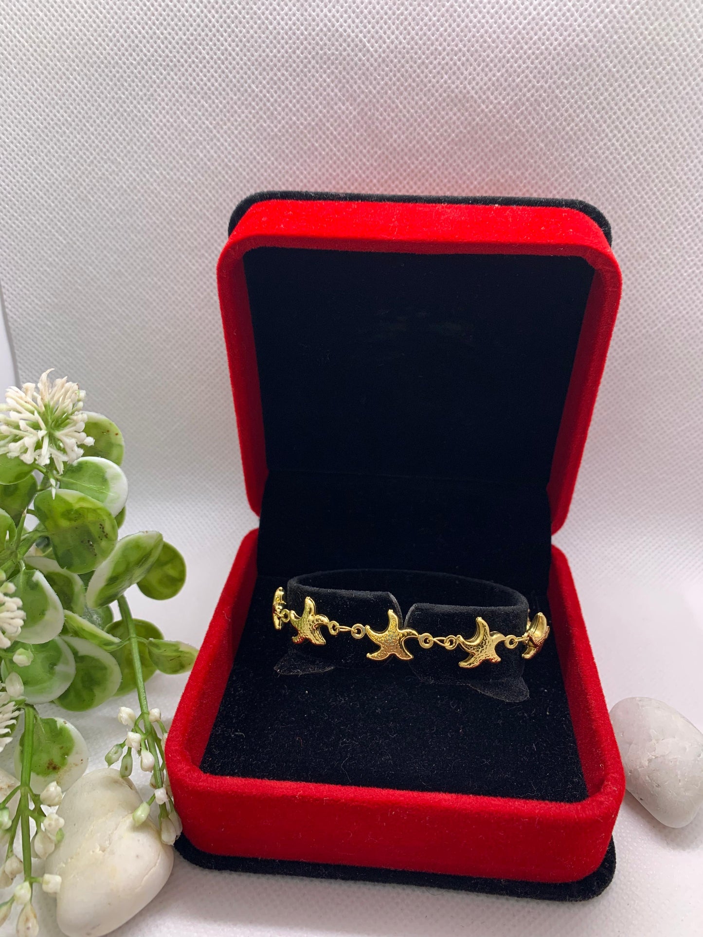 ✨ Bracelet Doré Étoiles Élégantes ✨